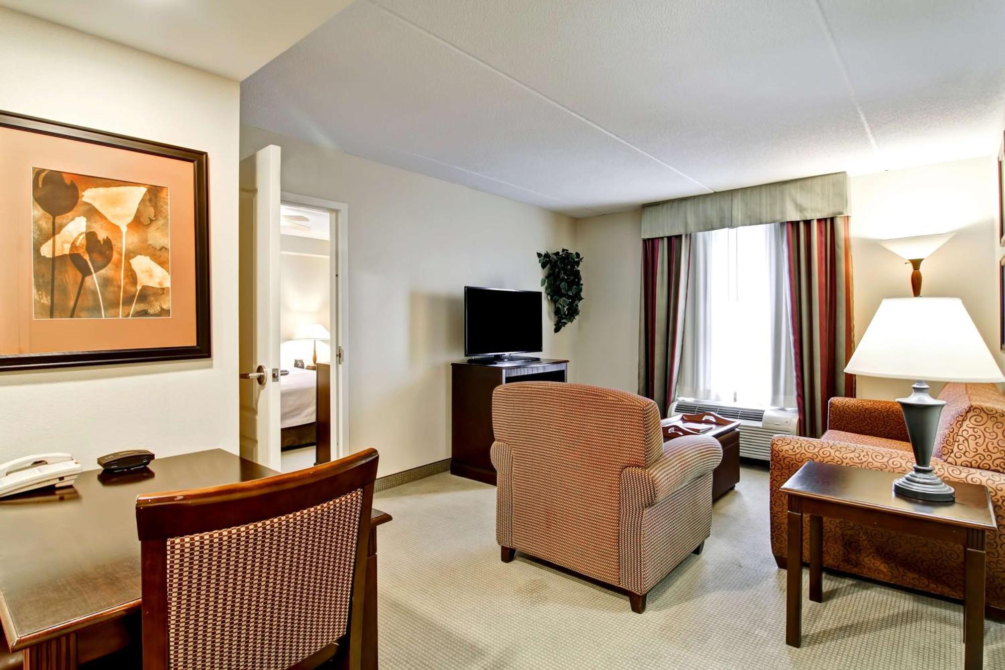 โฮมวู้ด สวีท บาย ฮิลตัน ซัดบิวรี ออนแทริโอ Hotel ซัดเบรี ภายนอก รูปภาพ