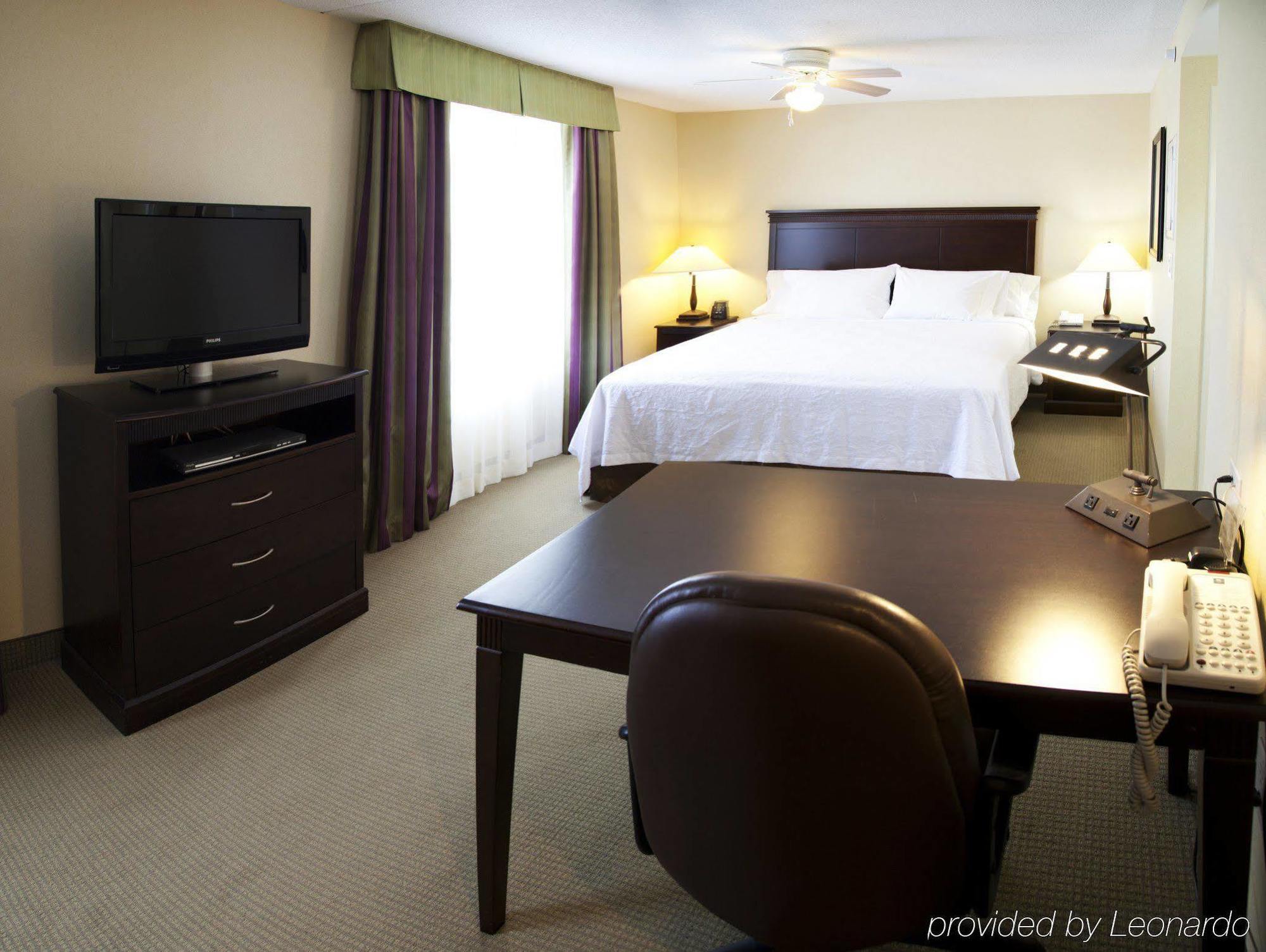 โฮมวู้ด สวีท บาย ฮิลตัน ซัดบิวรี ออนแทริโอ Hotel ซัดเบรี ภายนอก รูปภาพ